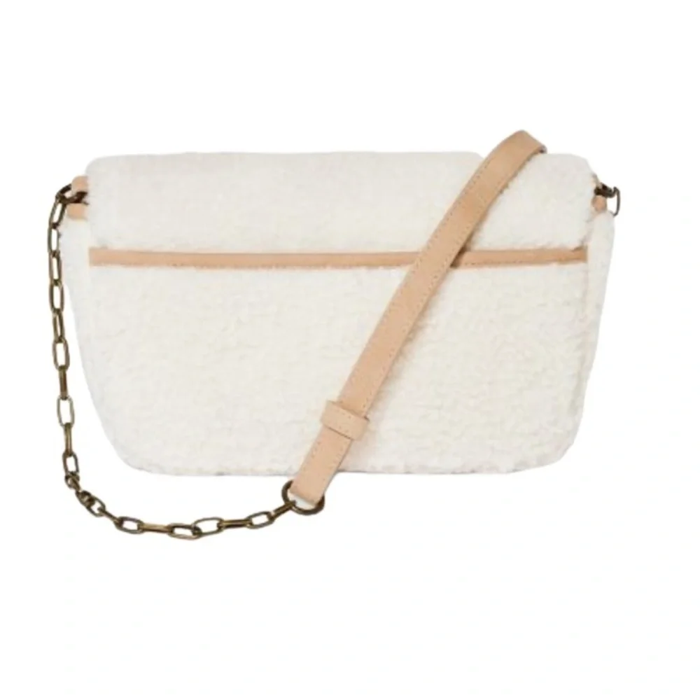 UNIVERSAL THREAD Flap Crossbody Bag - Universal Thread White/ tan plush